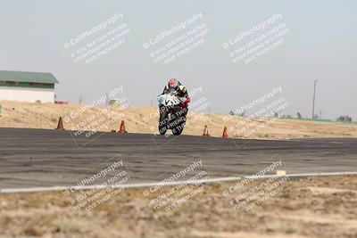 media/Jun-04-2022-WERA (Sat) [[b852bbbd55]]/Race 14 Senior Superbike Expert and Novice/